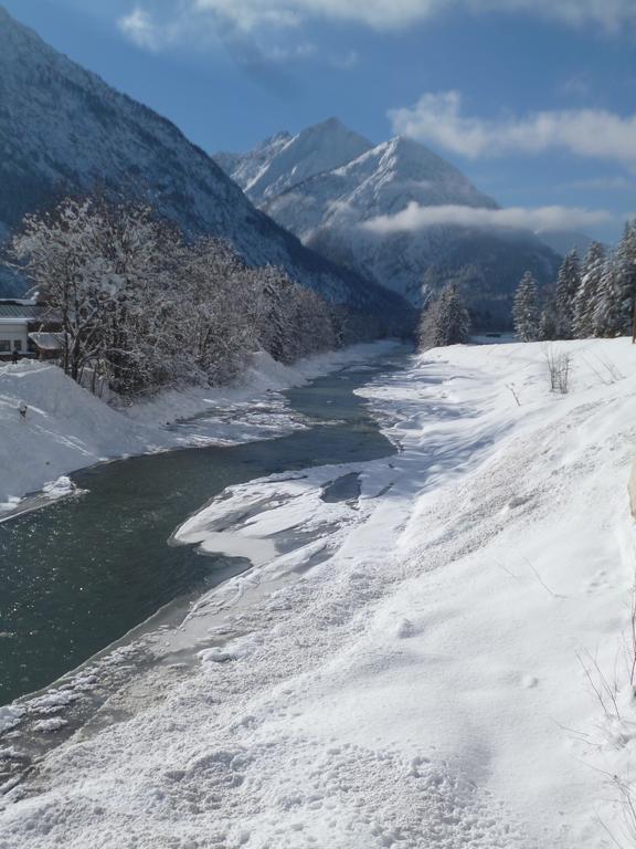 Adlernest Lechtal Villa Bach  Cameră foto
